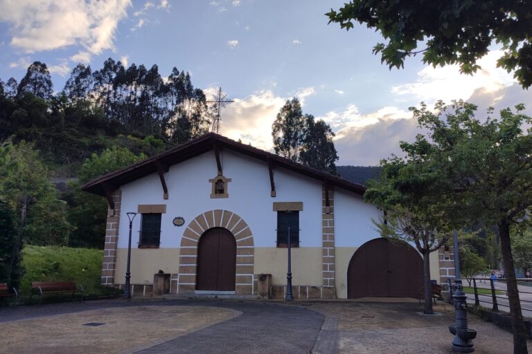 Ermita de Nuestra Señora de la Guía en Alonsotegi